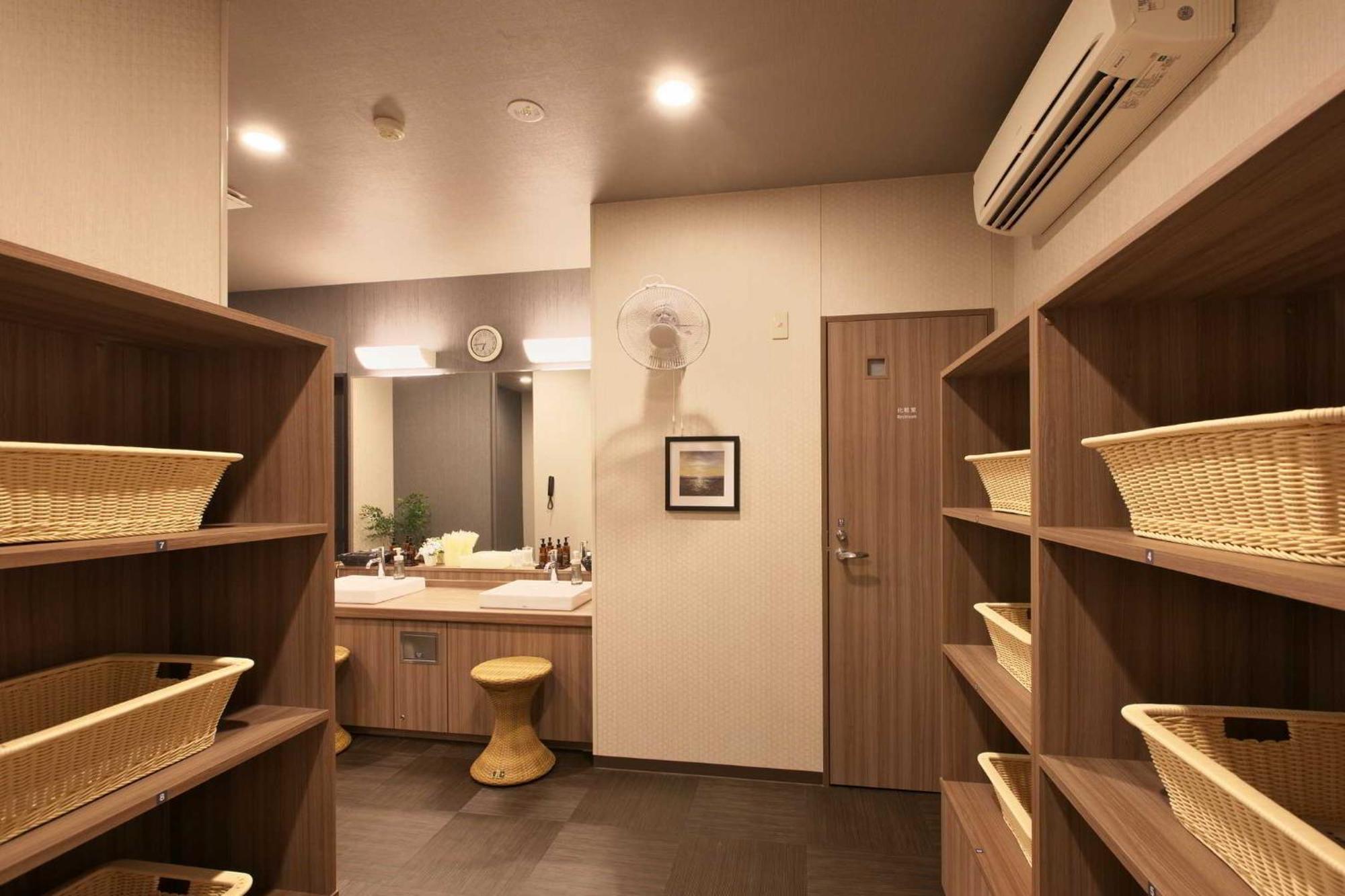 Hotel Route Inn Hiratsukaeki Kitaguchi מראה חיצוני תמונה